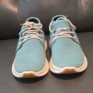 Vessi Mens Size 9 Mint Sneaker